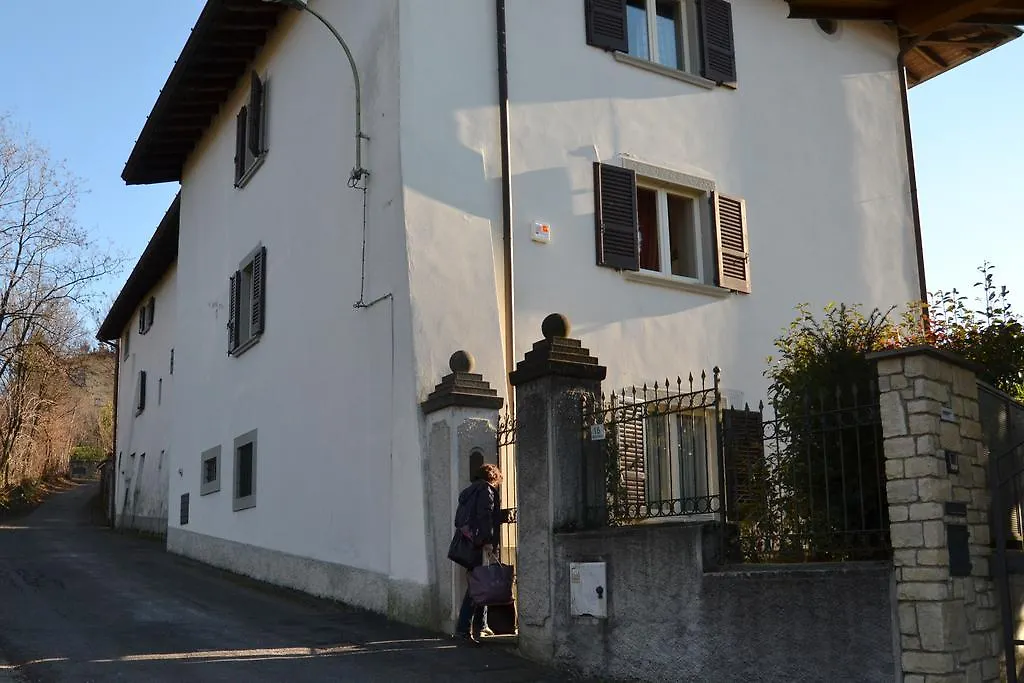 Angelo Del Lotto Bed & Breakfast Ponteranica 0*,  Italy